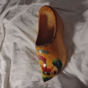 Wooden shoe Dutch scene 11 inch